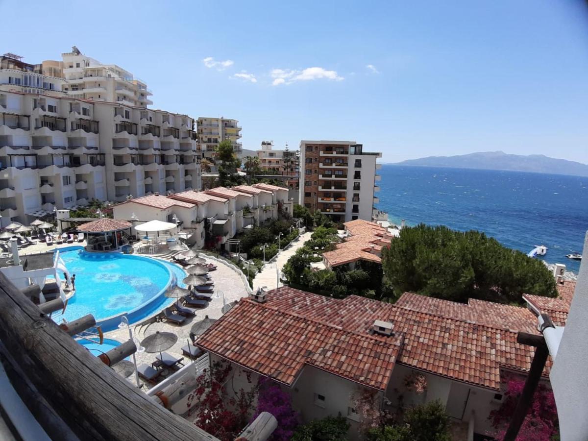 Bougainville Bay Apartments Sarandë エクステリア 写真