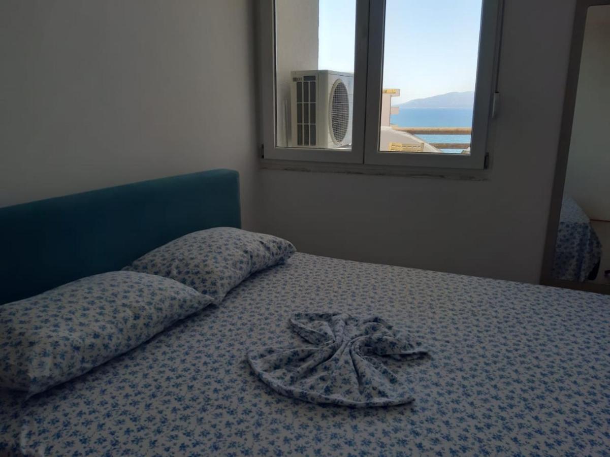 Bougainville Bay Apartments Sarandë エクステリア 写真