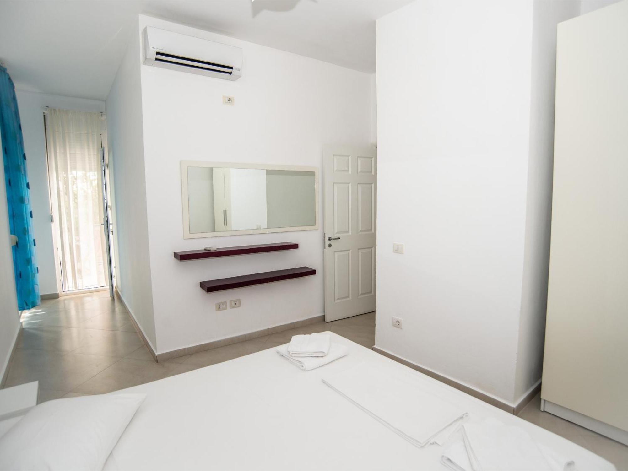 Bougainville Bay Apartments Sarandë 部屋 写真