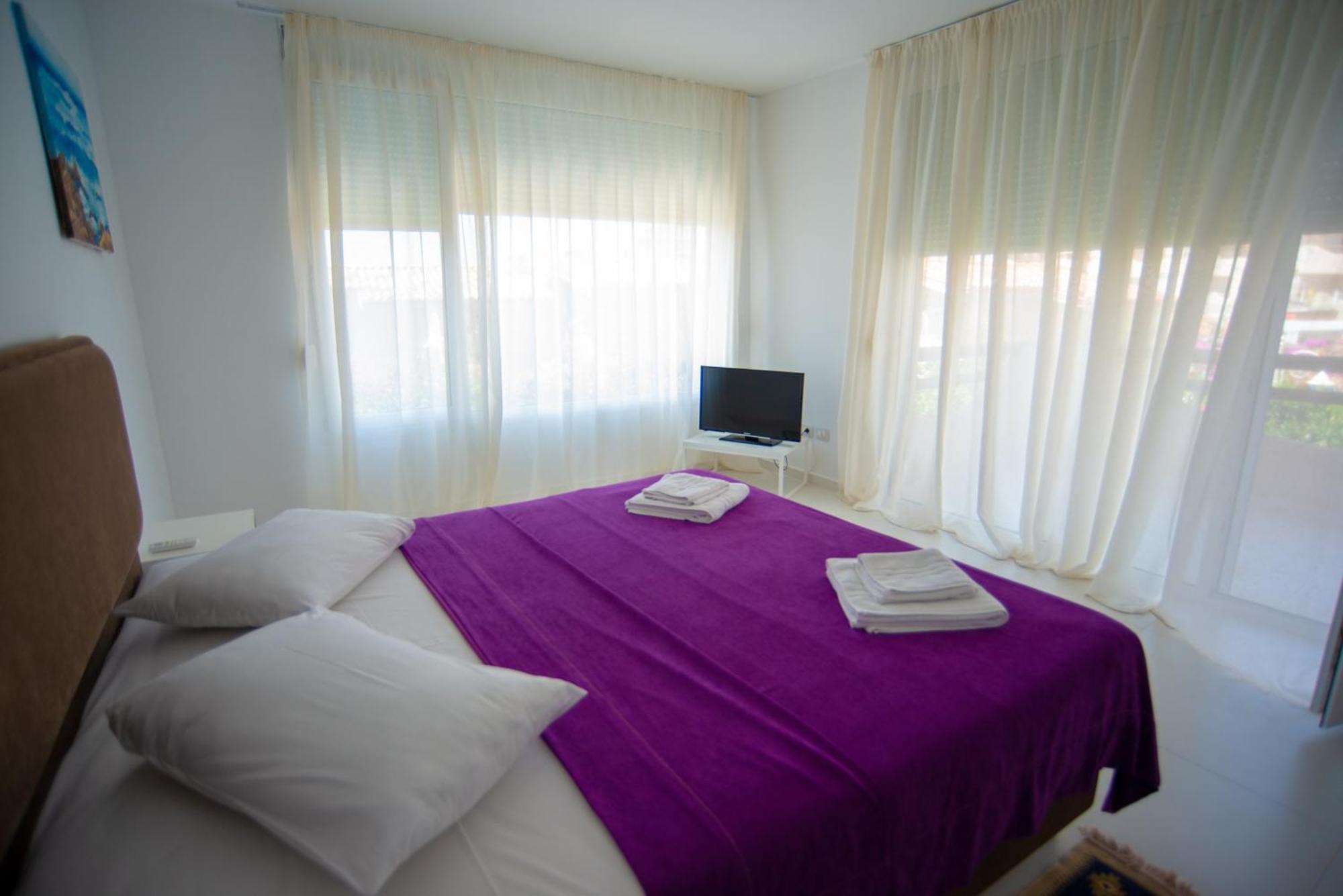 Bougainville Bay Apartments Sarandë 部屋 写真
